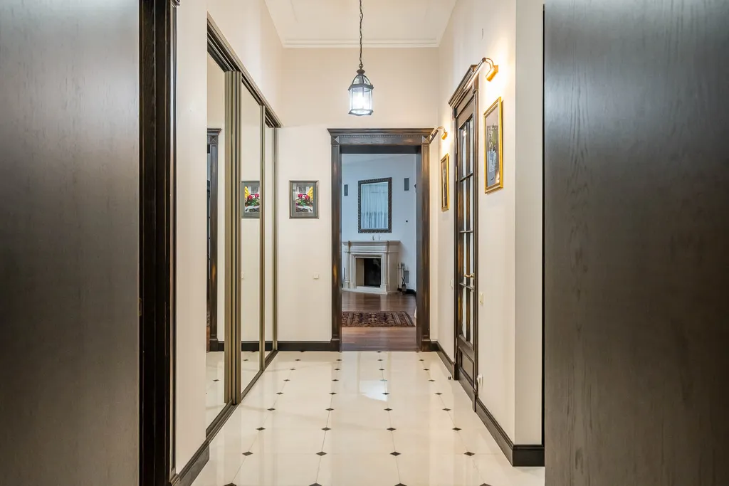 Квартира рядом с Исаакиевским собором