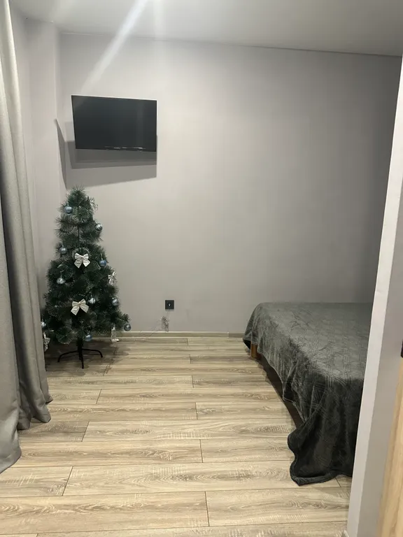 Уютная студия с видом на город