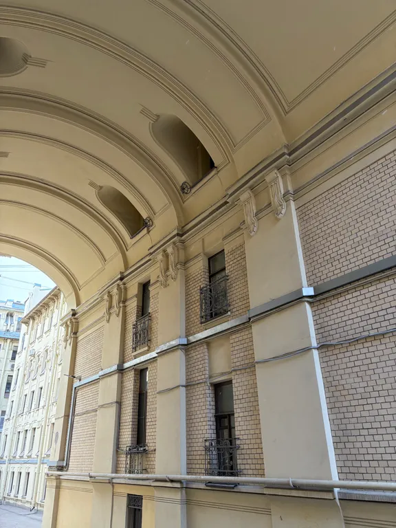 Квартира Квартира в доме-памятнике — Санкт-Петербург