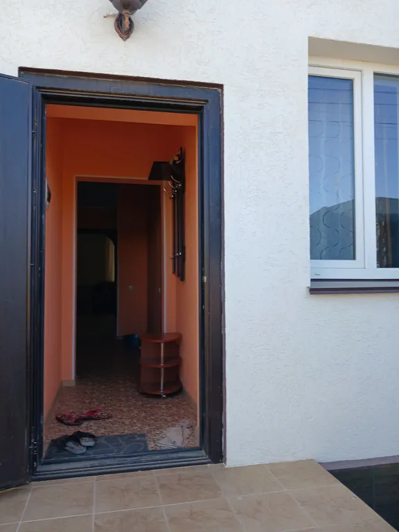 Жильё для большой семьи недалеко от моря