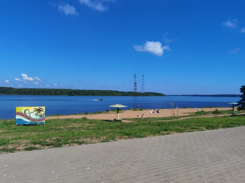 Студия на берегу Волги