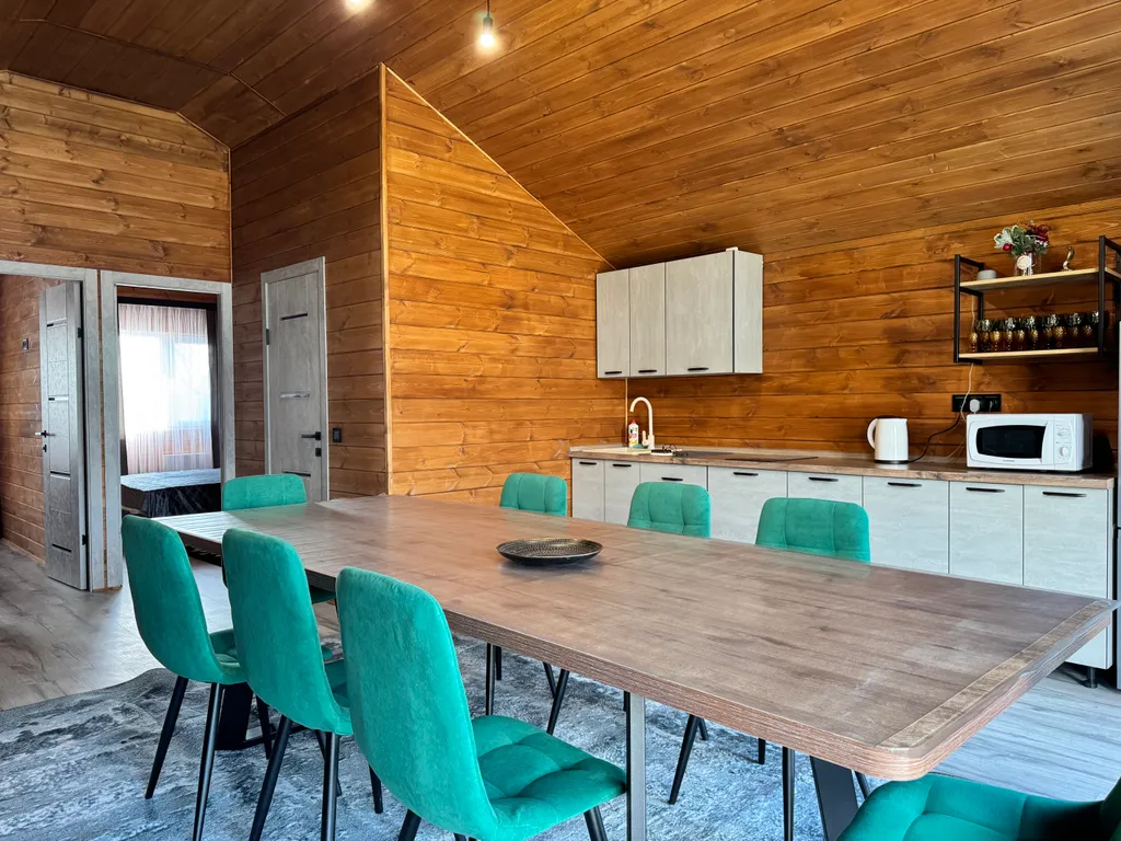 Уютная Хижина с теплым бассейном