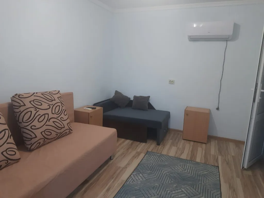 Половина дома недалеко от моря