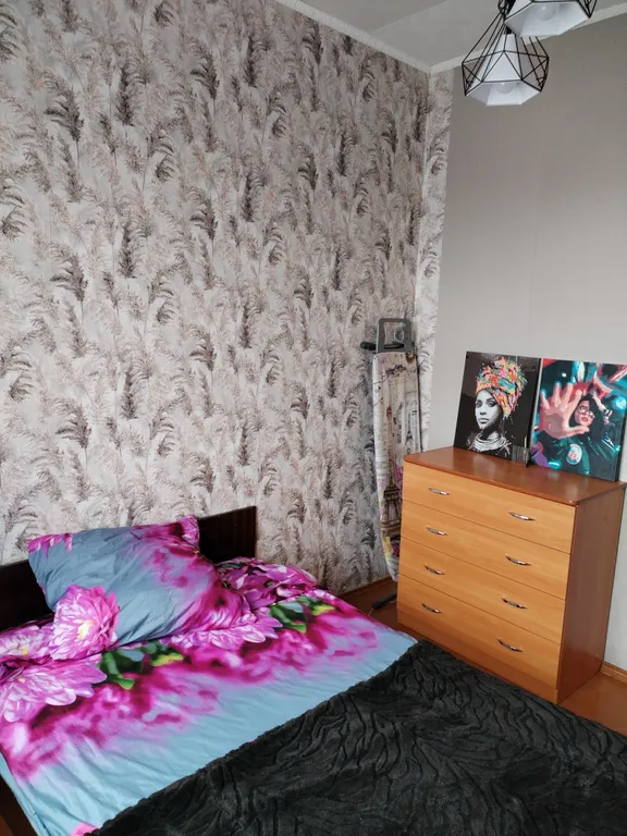 3-комнатная квартира в центре поселка