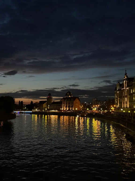 Квартира Уютная квартира рядом с Рыбной деревней и собором Иммануила Канта — Калининград