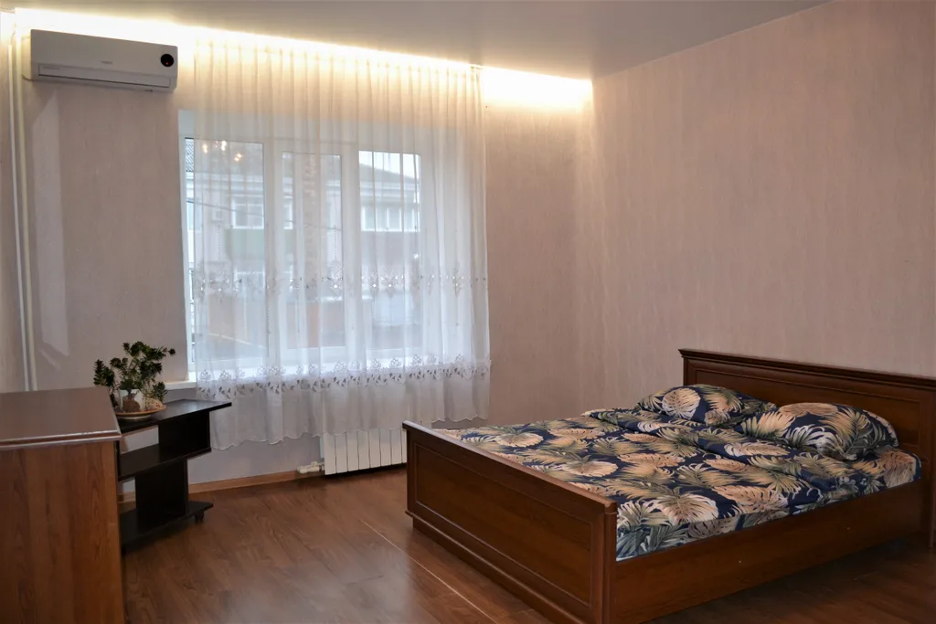 Просторная квартира в тихом центре рядом с Дворцом культуры и парком