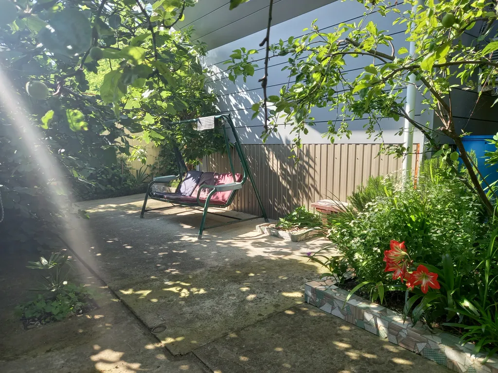 Студия под ключ в частном доме