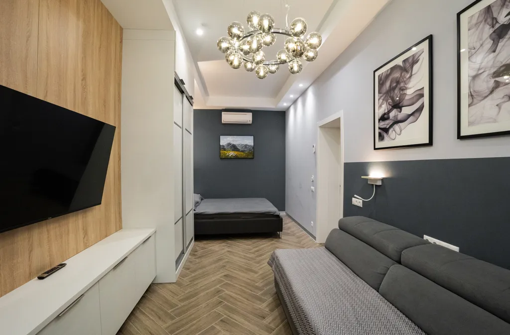 Двухкомнатные апартаменты с видом на море и город