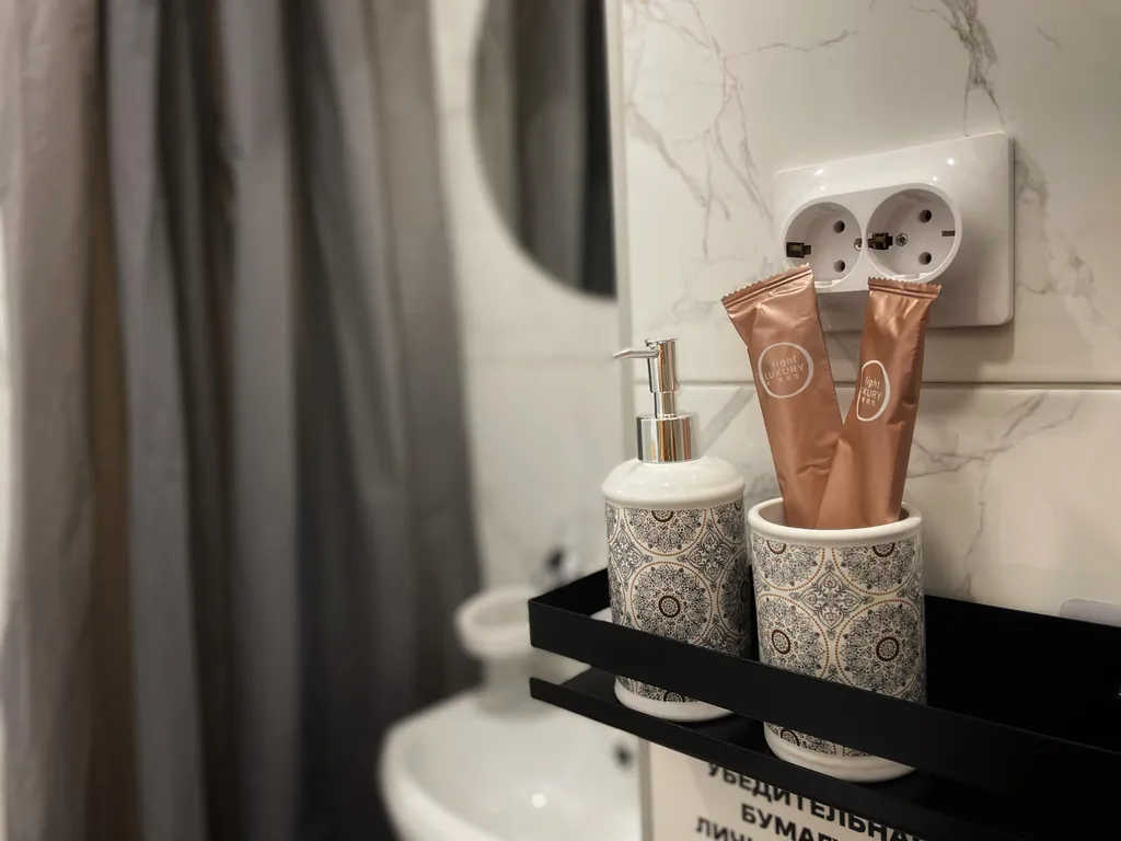 Апартамент в 3 минутах до моря с маленьким балконом и видом на горы