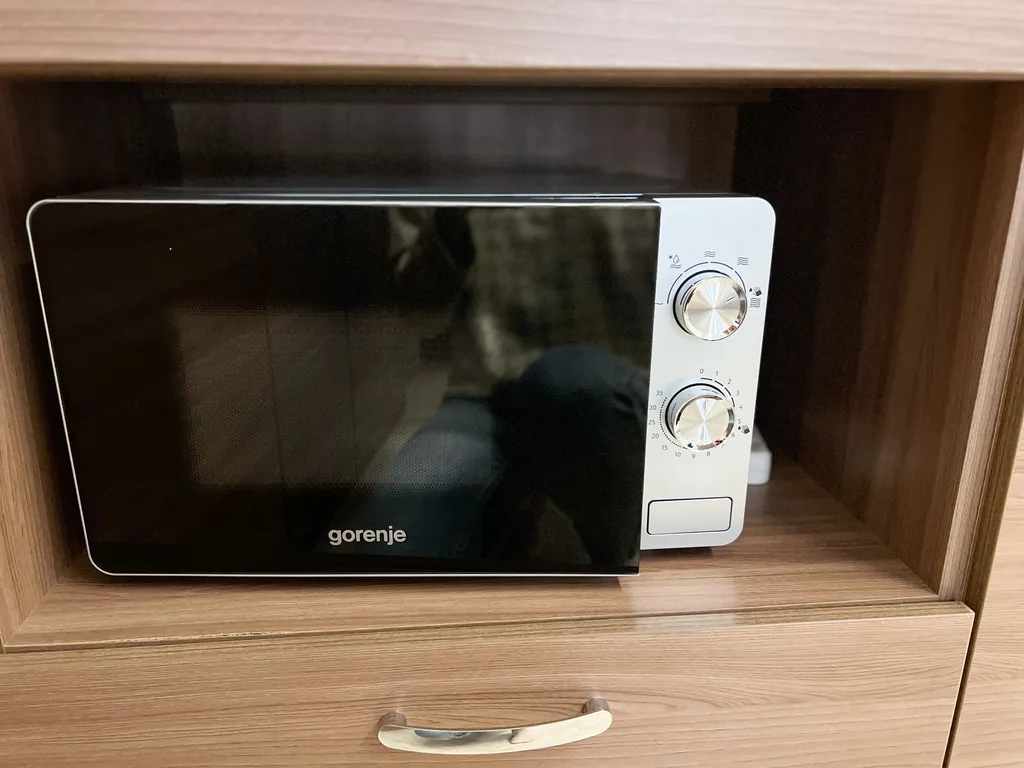 Апартамент с видом на реку Волхов