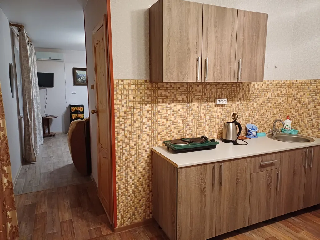 Коттедж Уютный домик в тихом месте — Витязево