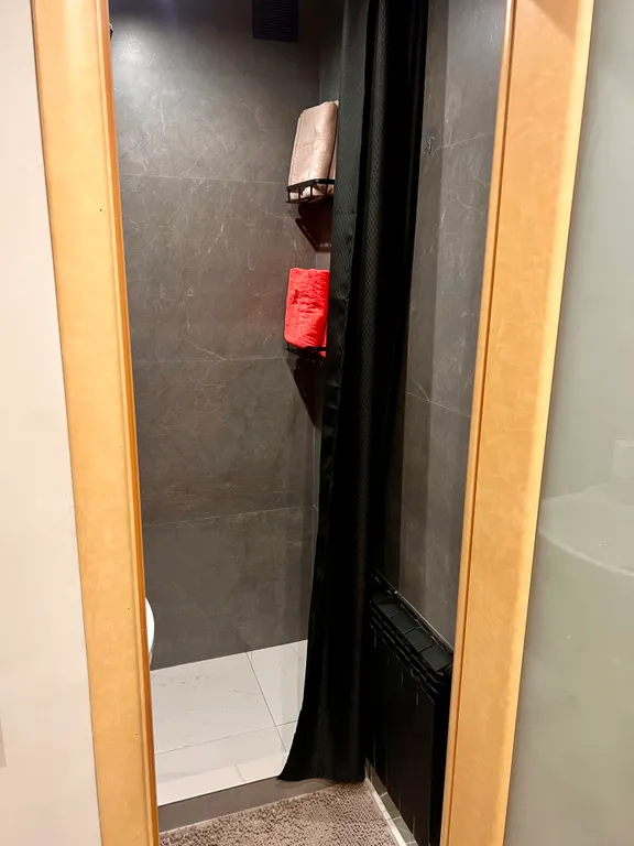 Дом с банным чаном, баней и домашним кинотеатром