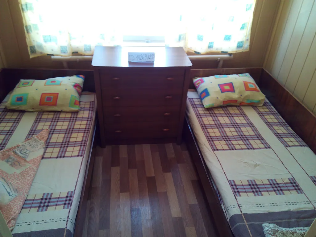 Дом у моря и парка фрунзе