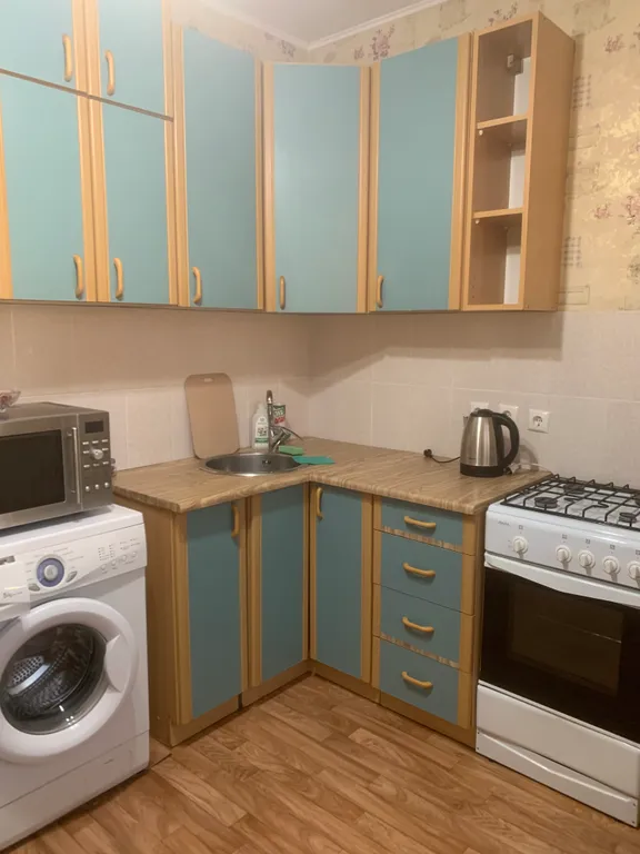 Уютная квартира рядом с бульваром Героев Отечества