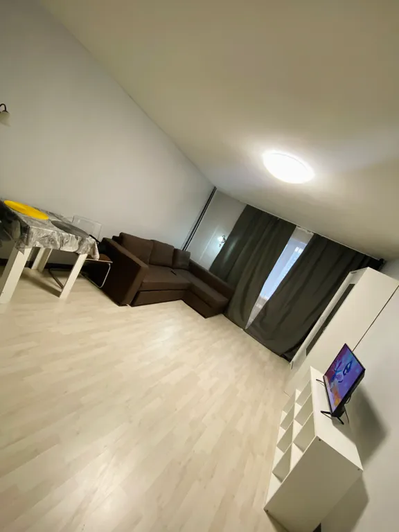 Квартира Уютная студия в центре левого берега — аренда посуточно в Омск