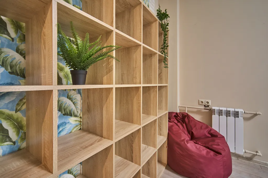 Вид на реку и крокус