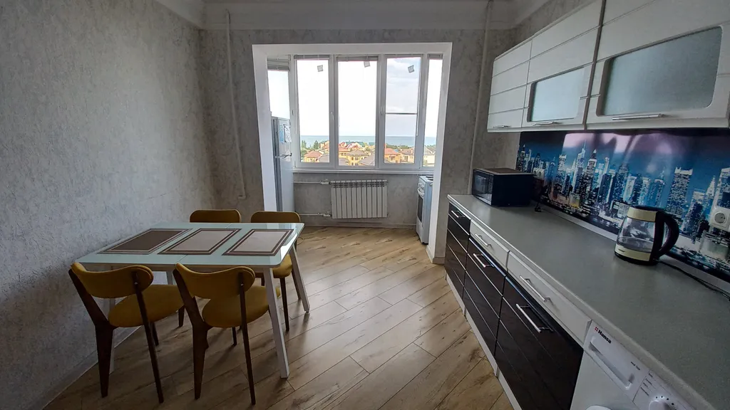 Квартира с видом на море