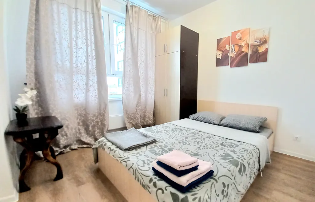 Новая, просторная квартира