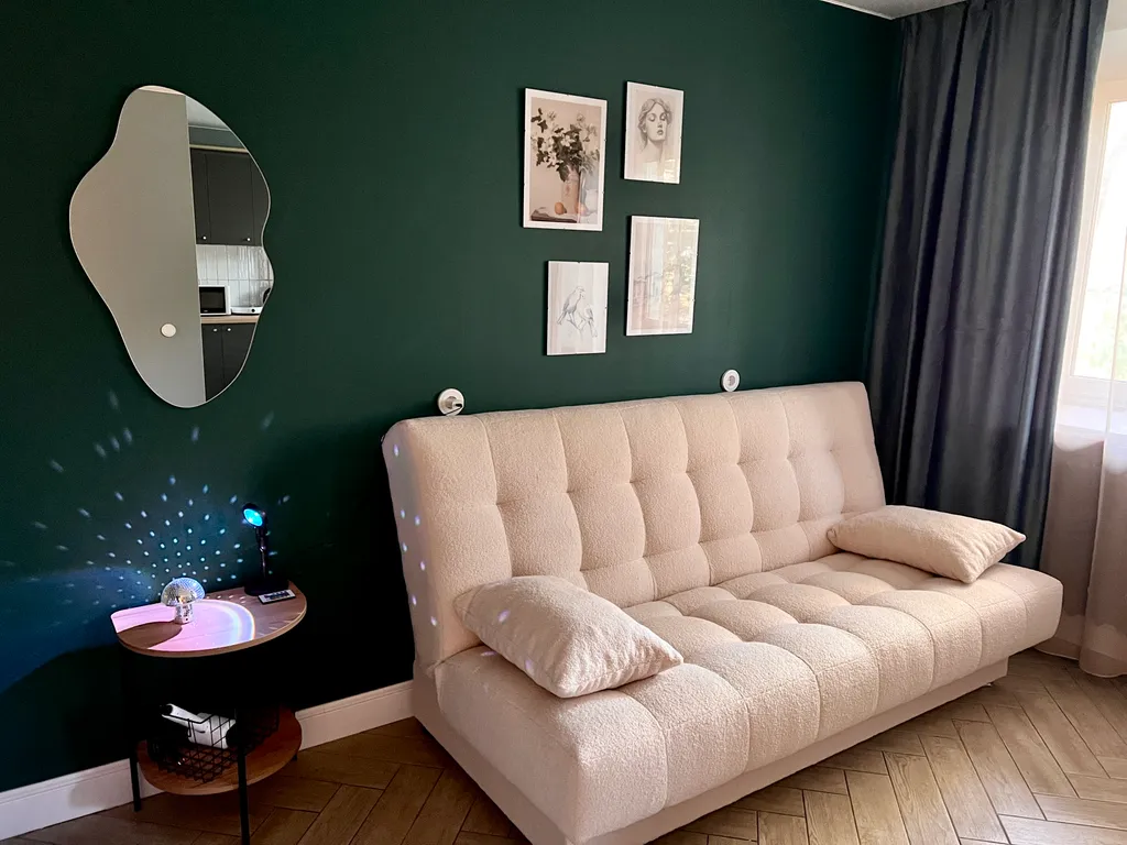 Стильная студия у ТРЦ Планета