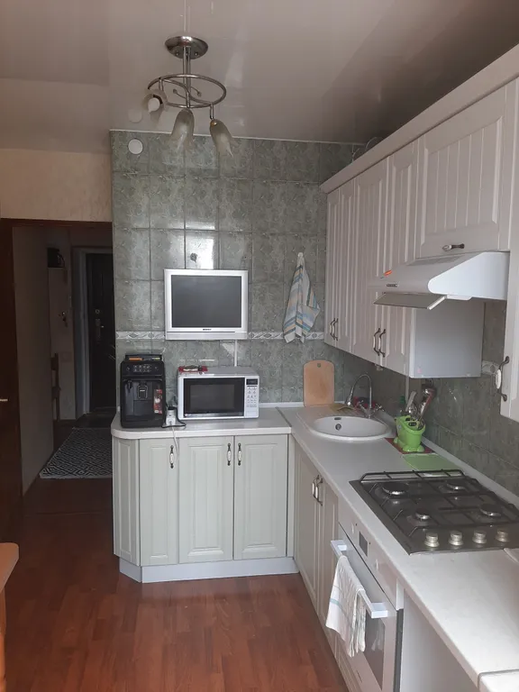 Уютная отдельная комната с балконом в районе автовокзала города Алушты