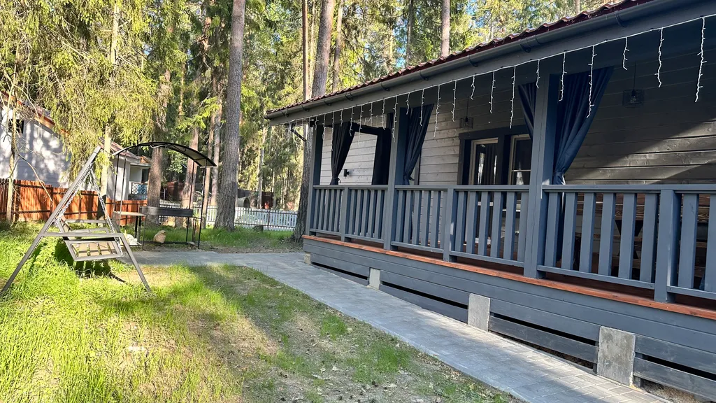 Дом на участке 6 сот.