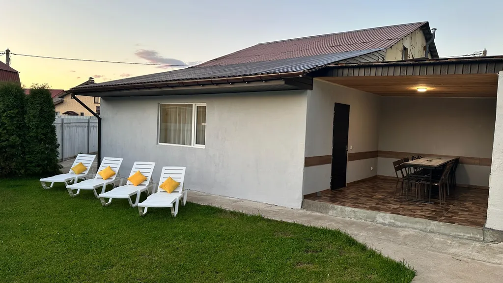 Коттедж с русской баней и купелью