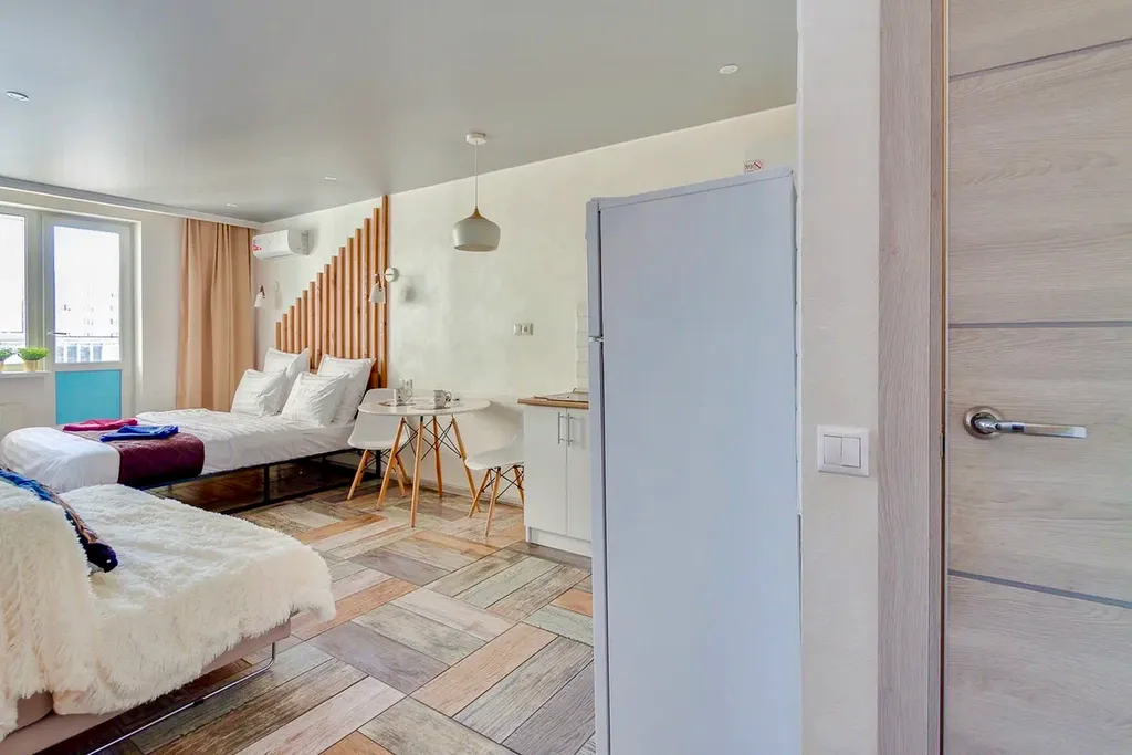 Уютная студия с большой лоджией в доме бизнес-класса