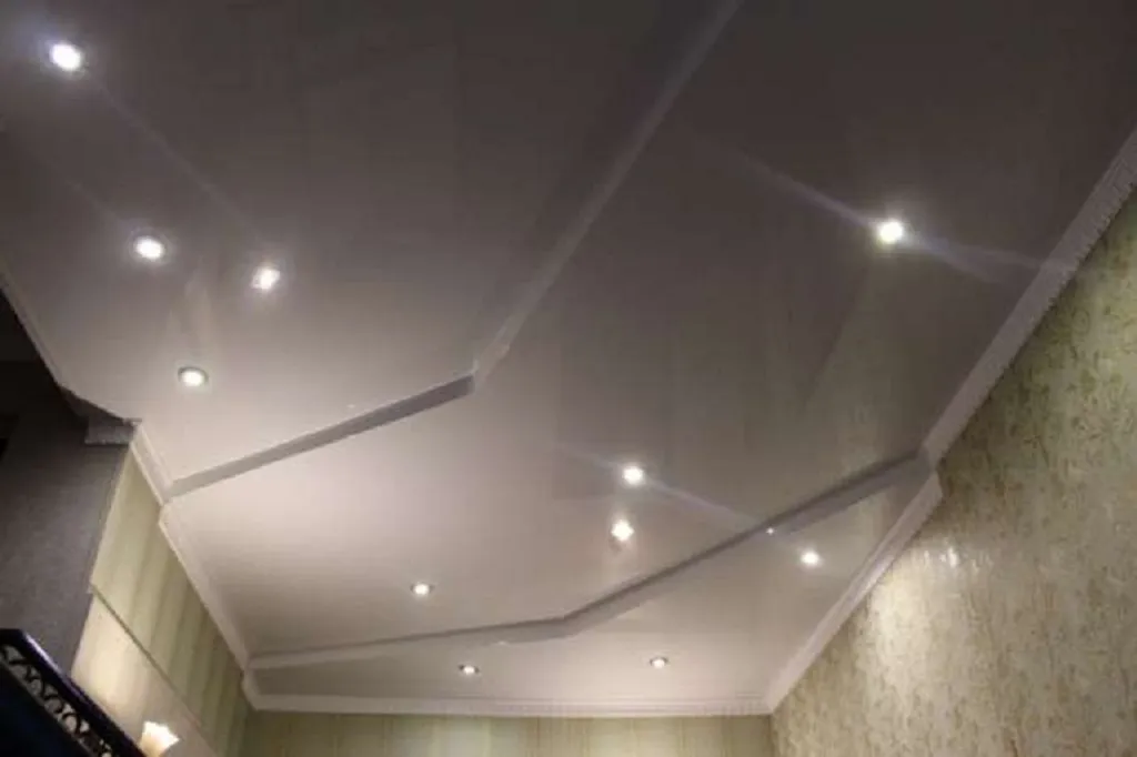 Особняк 207 кв м, элитный городской район, командированным документы