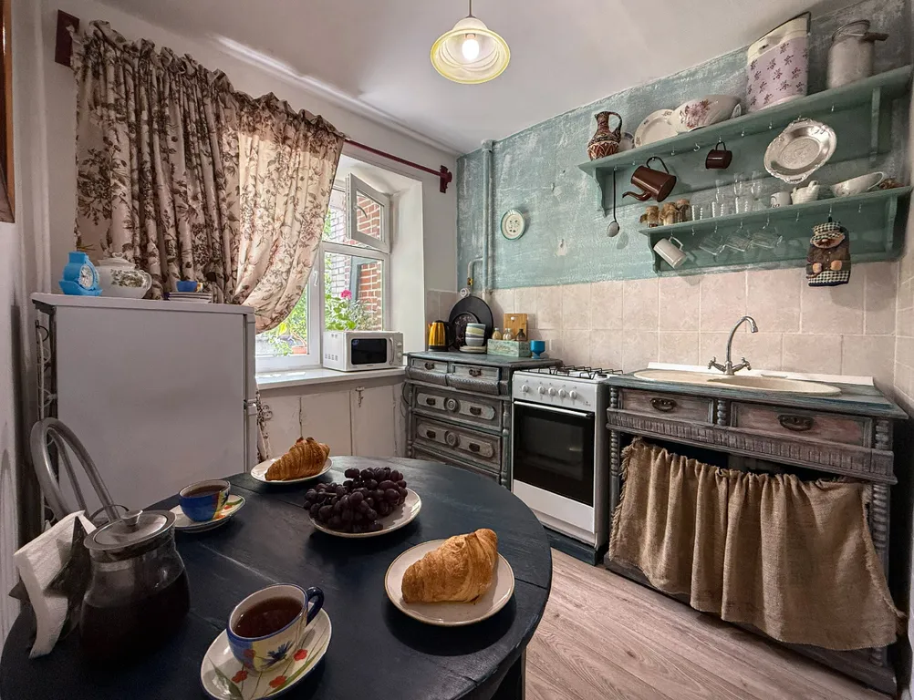 Квартира в центре Машгородка с большой открытой лоджией