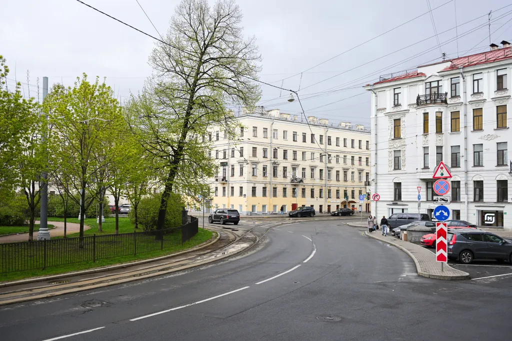 Квартира Элегантная однокомнатная квартира с видом на сад — Санкт-Петербург