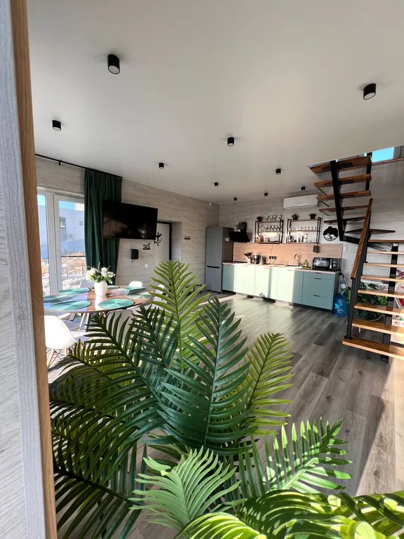 Коттедж 3-комнатный Дом — аренда посуточно в Щёлкино