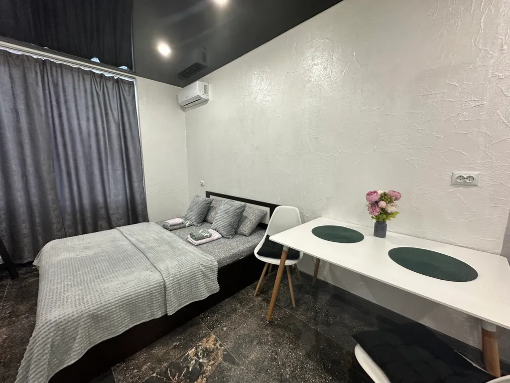 Квартира Апартаменты Лёгкость — Симферополь