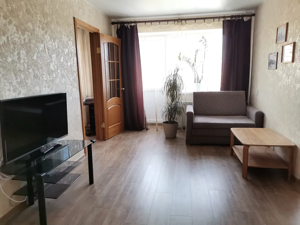 2-комнатная Квартира — аренда посуточно в Великий Новгород