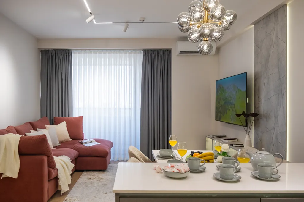 Стильные апартаменты с шикарным видом на город