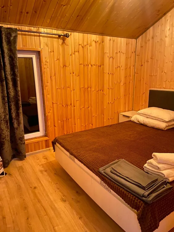 Шале домик в лесу