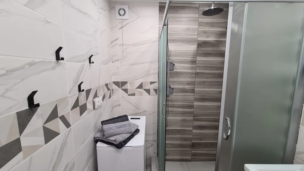 2-комнатная квартира с посудомойкой и бойлером