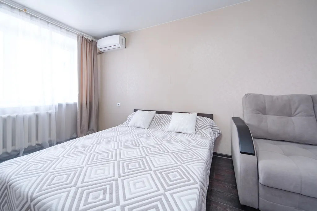 Чистая уютная 1-комнатная в центре, заселение до 23-00 часов