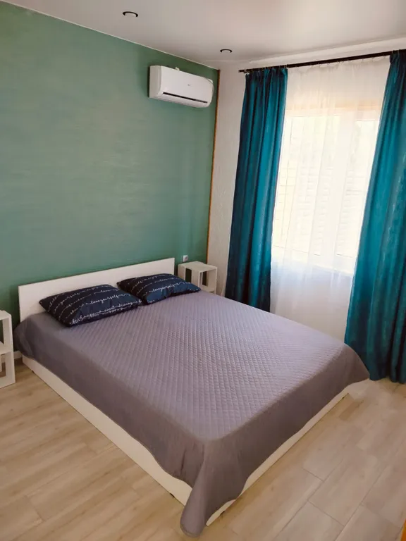 Квартира Комната с бассейном — аренда посуточно в Должанская