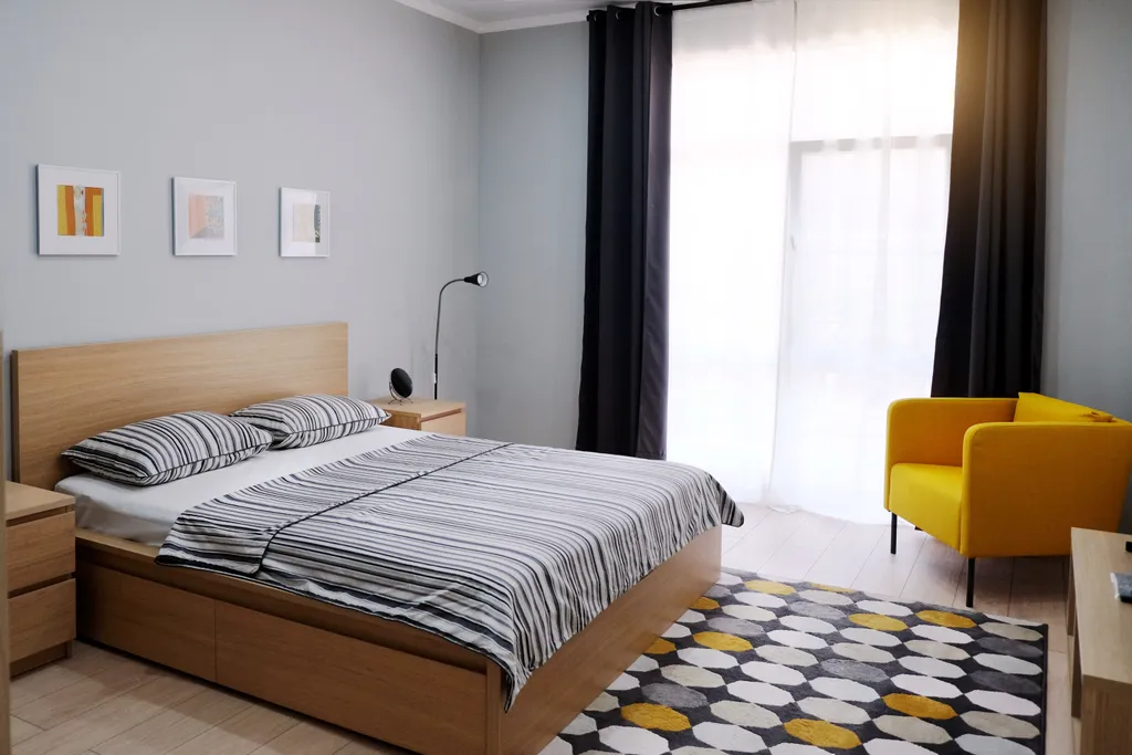 Квартира Апартаменты в сердце города с видом на горы и 100 м от моря — Геленджик