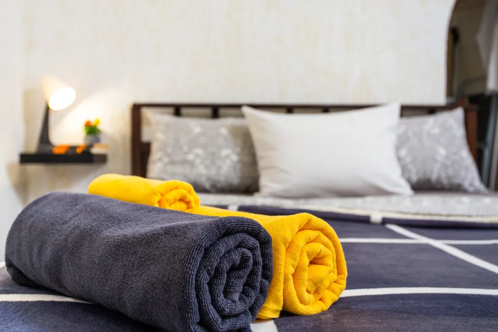 Солнечная 1-комнатная квартира — аренда посуточно в Омск