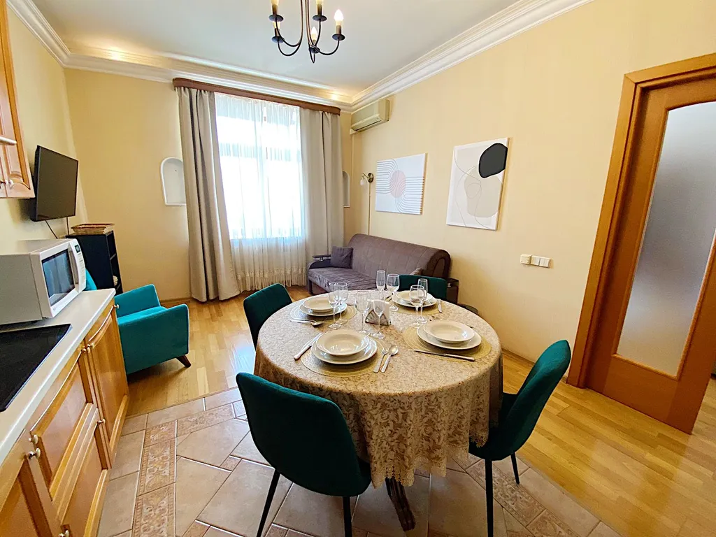 Квартира Большие апартаменты у Кремля с видом на Тверскую — Москва