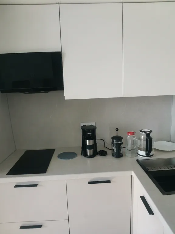 Уютная квартира в хорошем районе с видом на море