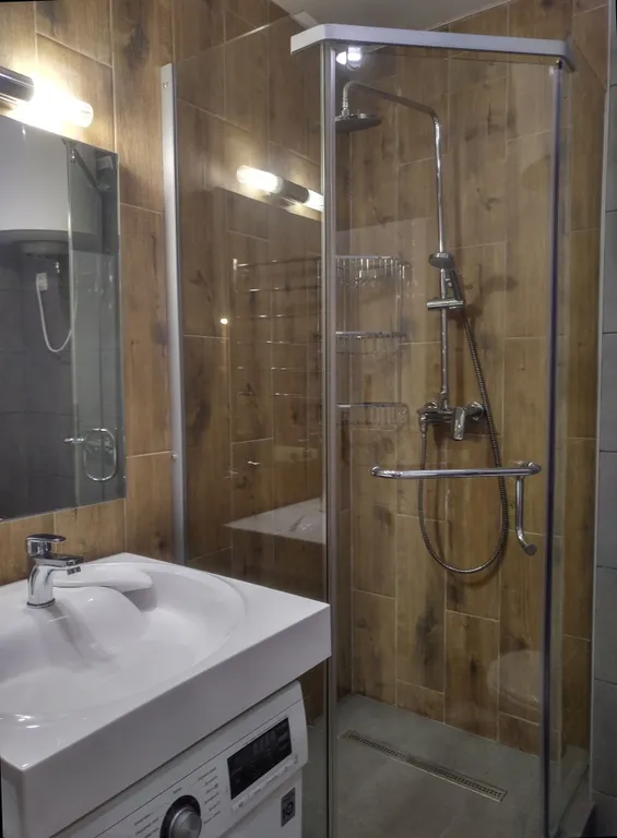 Квартира Квартира Апартамент Мадрид с бассейном — Адлер