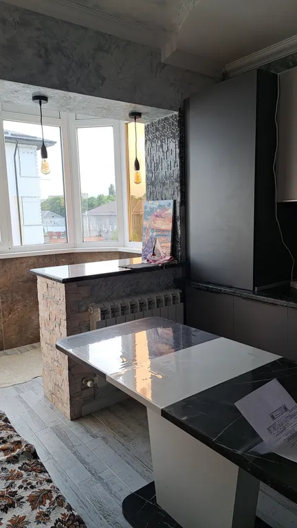 Квартира в креативном дизайне с видом на закат