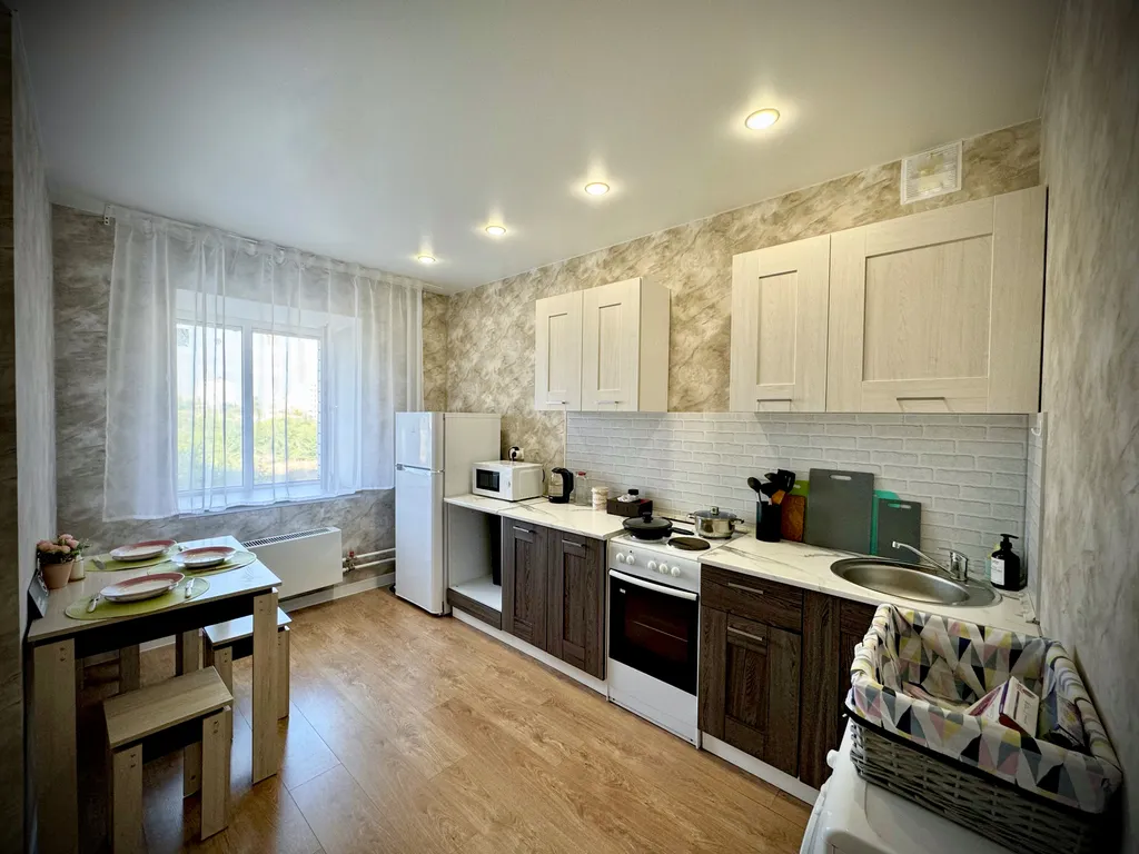 Квартира рядом с центром, удобно доехать от вокзала и аэропорта, рядом с госпиталем — аренда посуточно в Волгоград