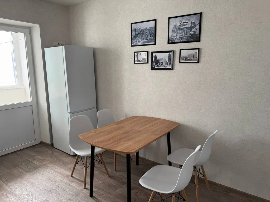 Квартира Светлая и просторная квартира для гостей города — Элиста