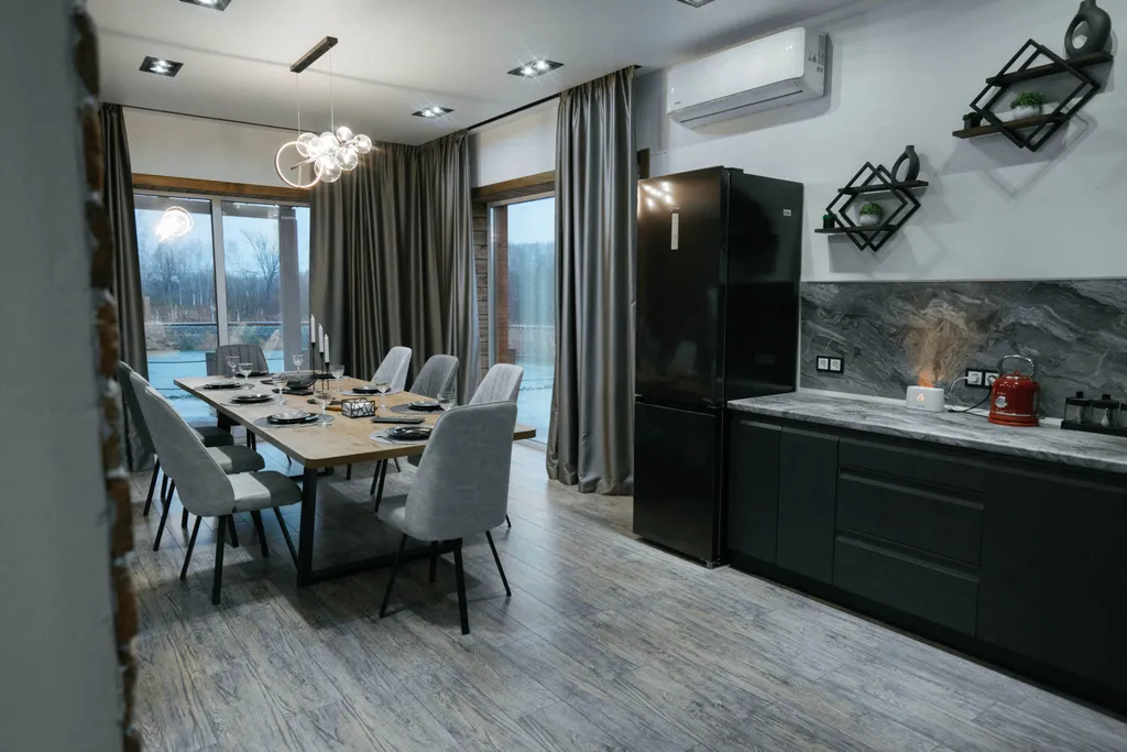 Дом в стиле лофт с камином