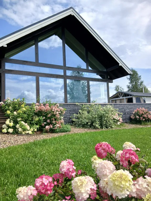 Коттедж Светлый дом у озера c баней — аренда посуточно в Сергиев Посад