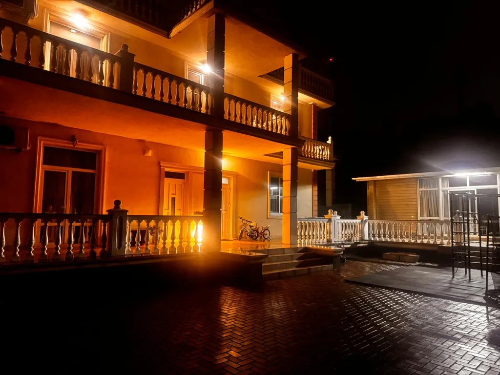 Большой дом с видом на Олимпийский парк