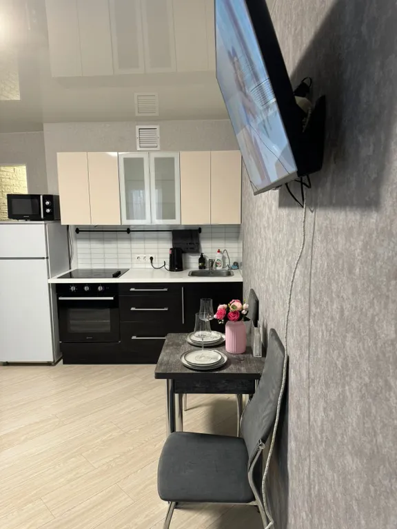 Небольшая но очень уютная студия в хорошем районе